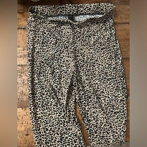 Cheetah print flare leggings